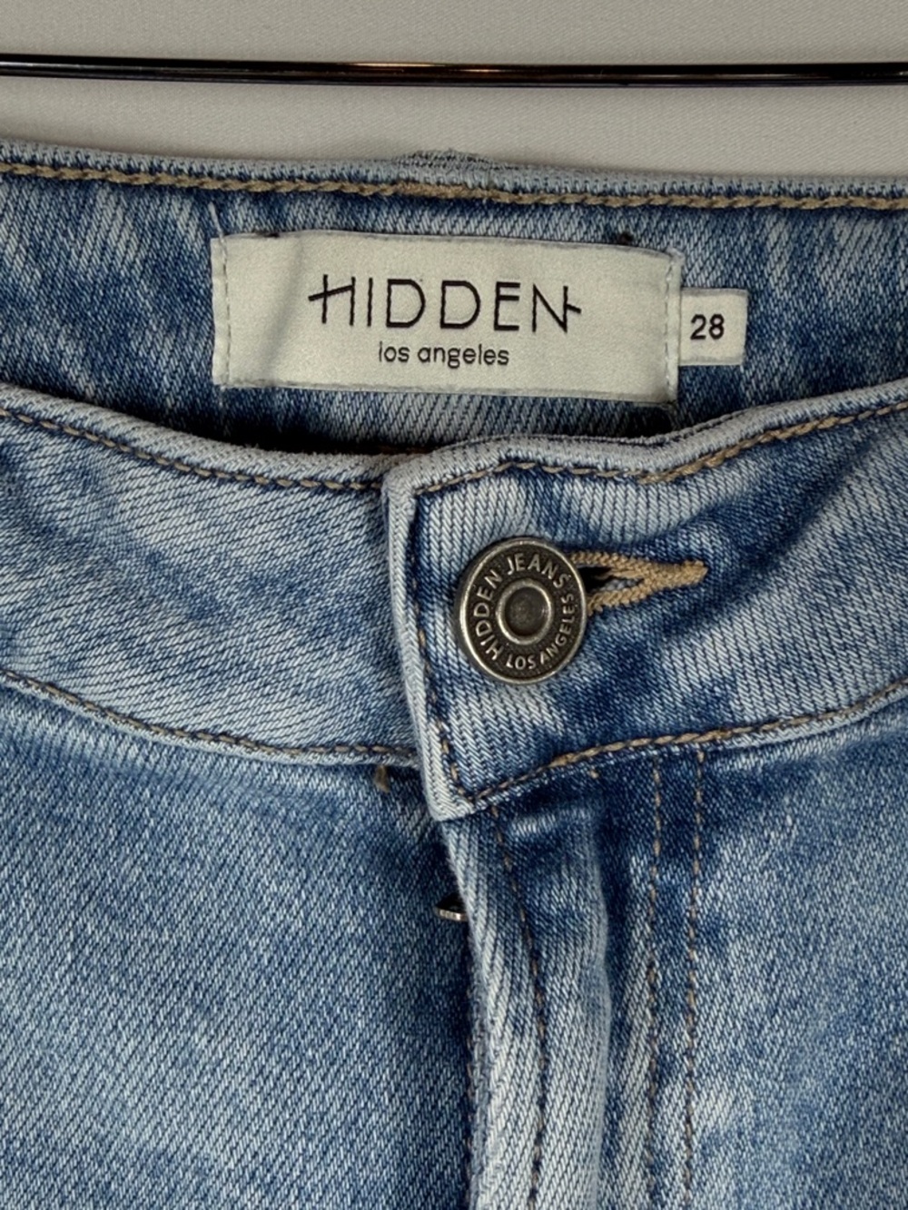 Hidden Nori High-Waist Light Blue Distressed Wide-Leg Jeans. Womens Size 28 - Picture 5 of 8